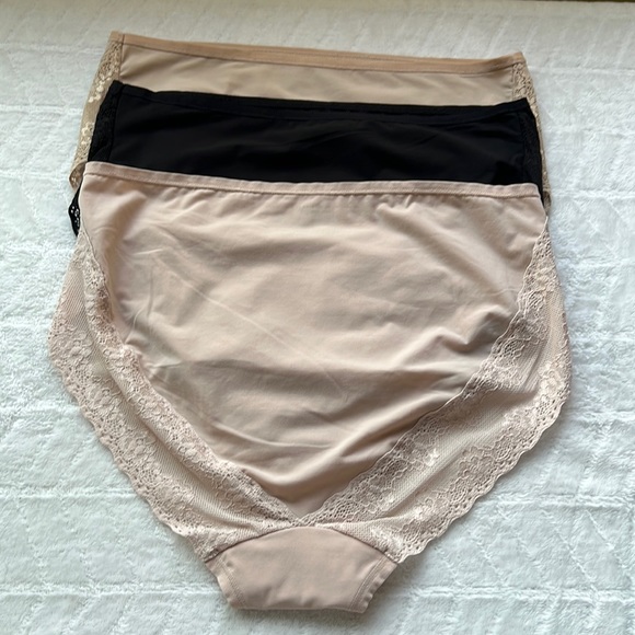 (3) Natori Bliss Perfection Lace French Cut Panty - Picture 4 of 16